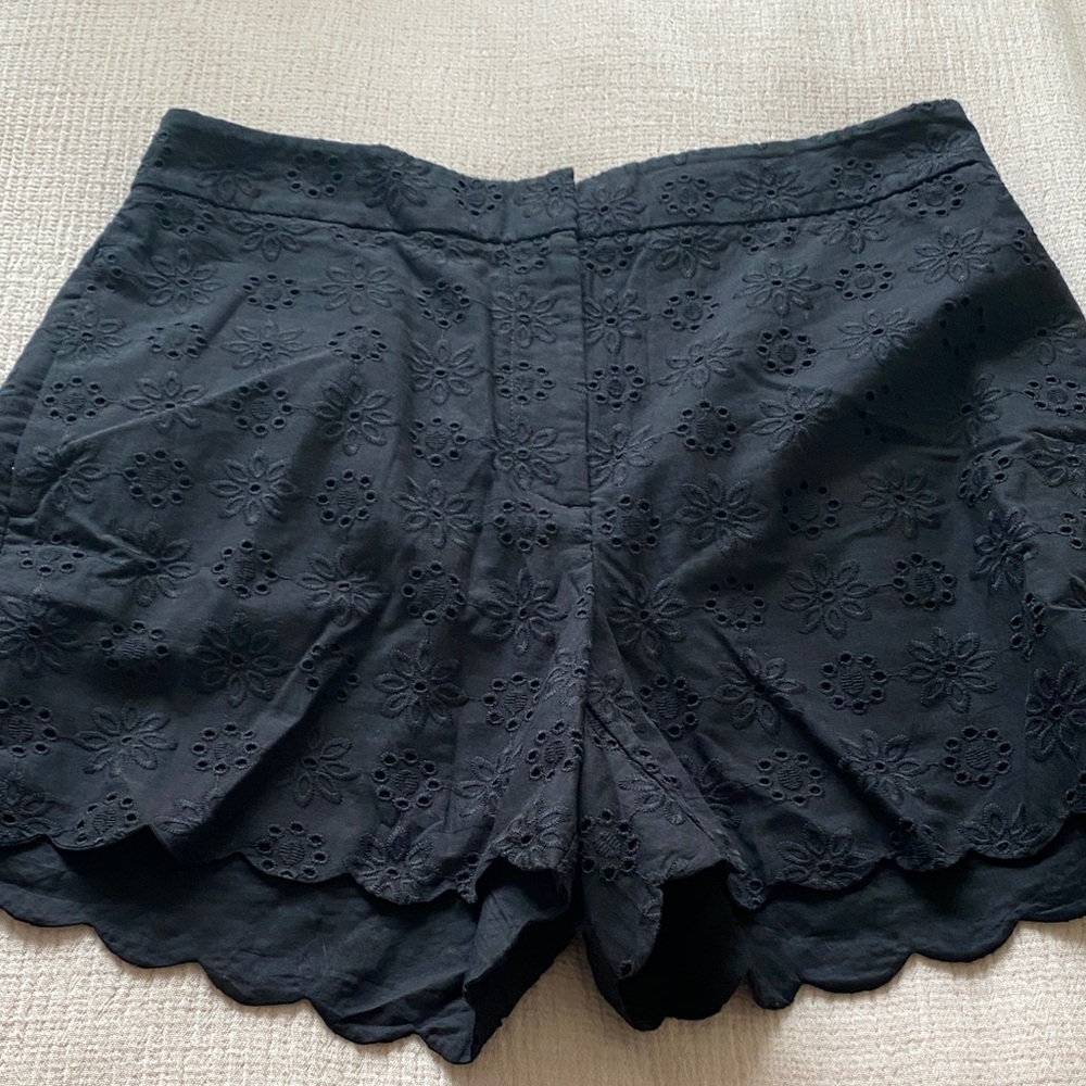 Ann Taylor Black Eyelet Women's Shorts - NEW